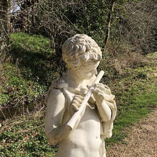 Figure of a Piper