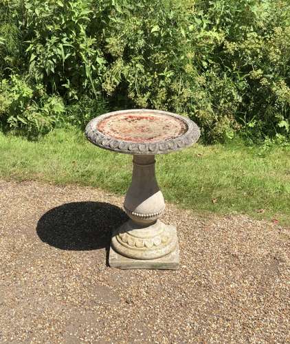 Patterned Bird Bath