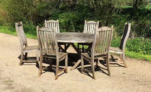 Circular Seating Set