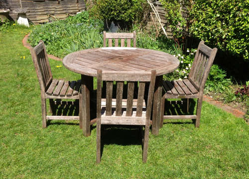 Circular Seating Set