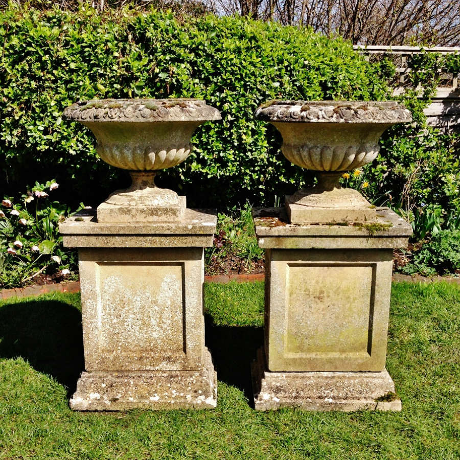 Pair of Urns on Rectangular Pedestals