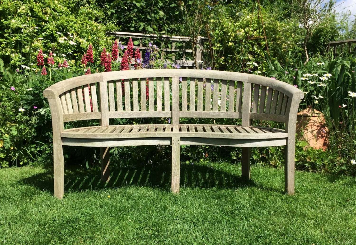 Curved Bench and Table