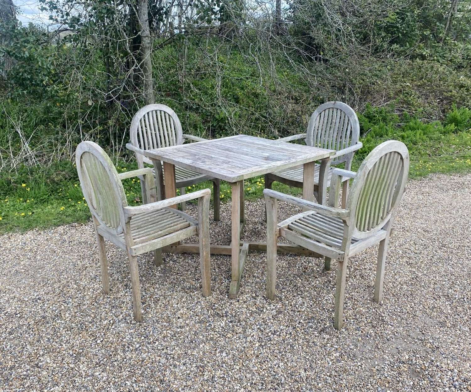 Table with 4 Round Back Chairs