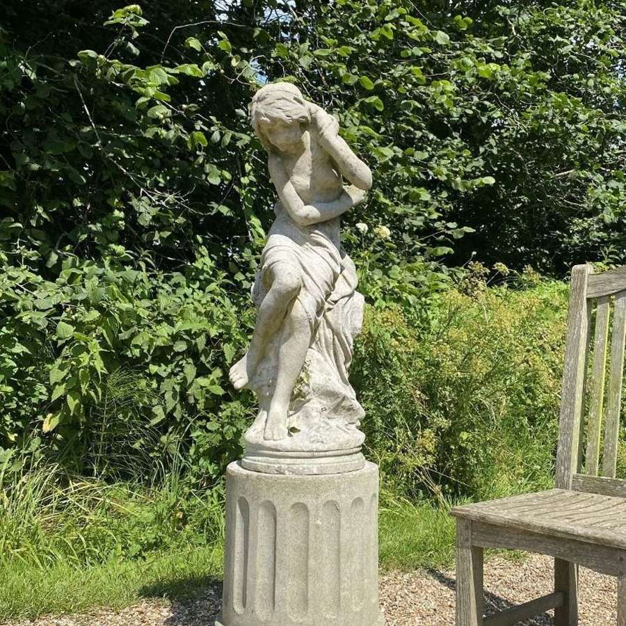 Figure of Venus and Column Pedestal
