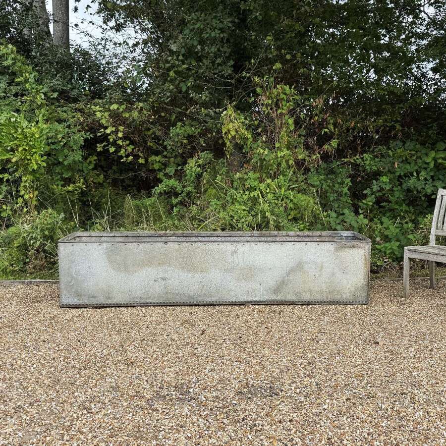 8ft Riveted Galvanised Trough